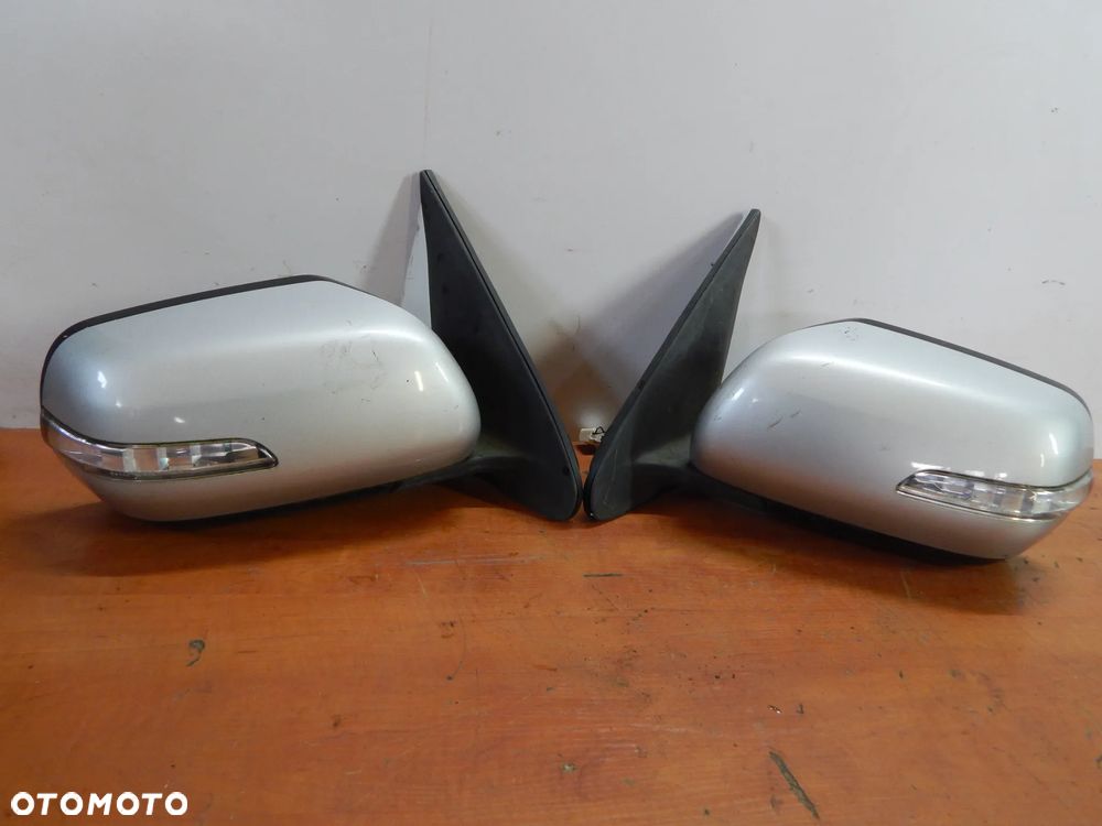 Lusterko lewy przód Suzuki Grand Vitara II LIFT 05-14 Z2S srebrne Łuków części - 2