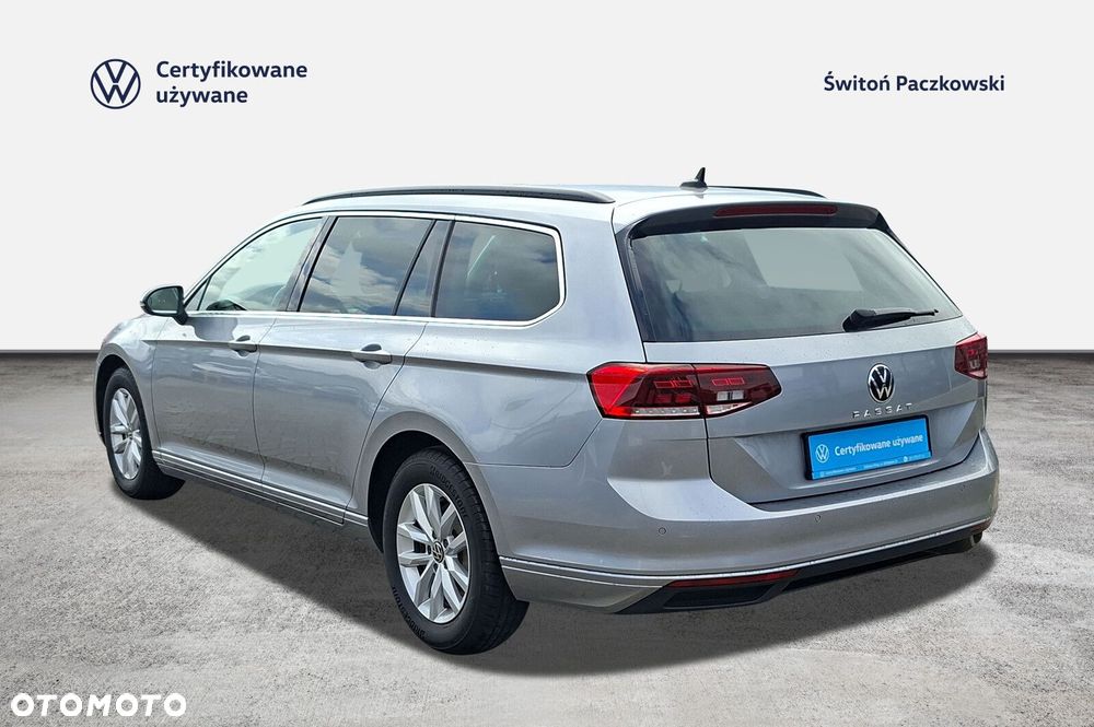 Volkswagen Passat - 3