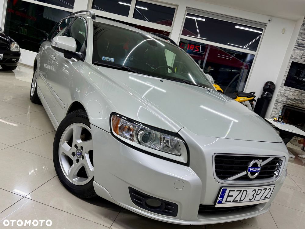 Volvo V50 DPF DRIVe Kinetic - 25