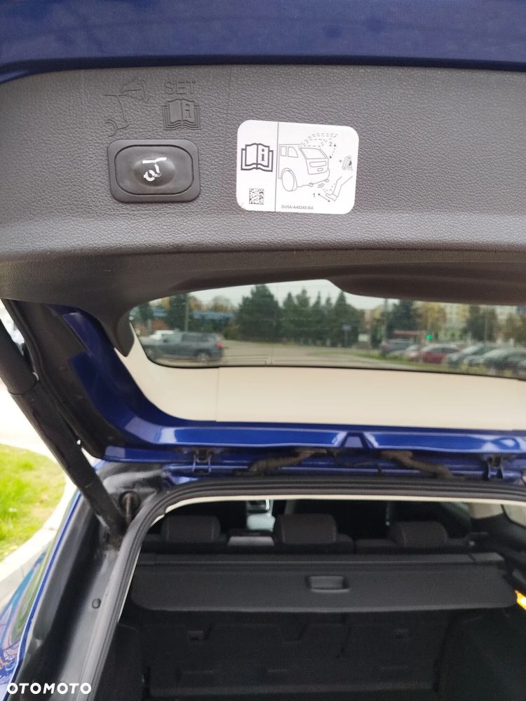 Ford Kuga - 6