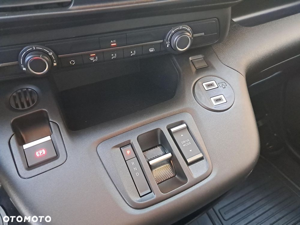 Toyota PROACE CITY - 26