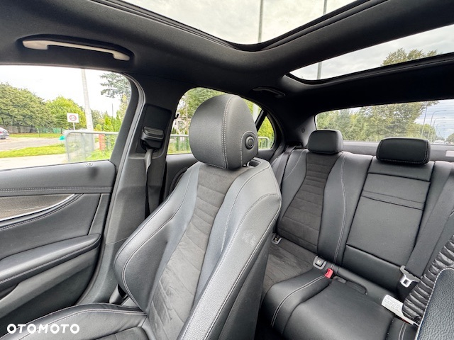 Mercedes-Benz Klasa E 220 d 4-Matic Business Edition 9G-TRONIC - 27