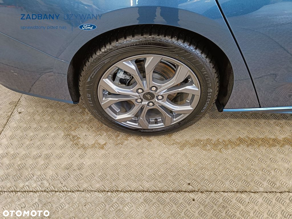 Ford Focus 1.0 EcoBoost mHEV ST-Line X - 30