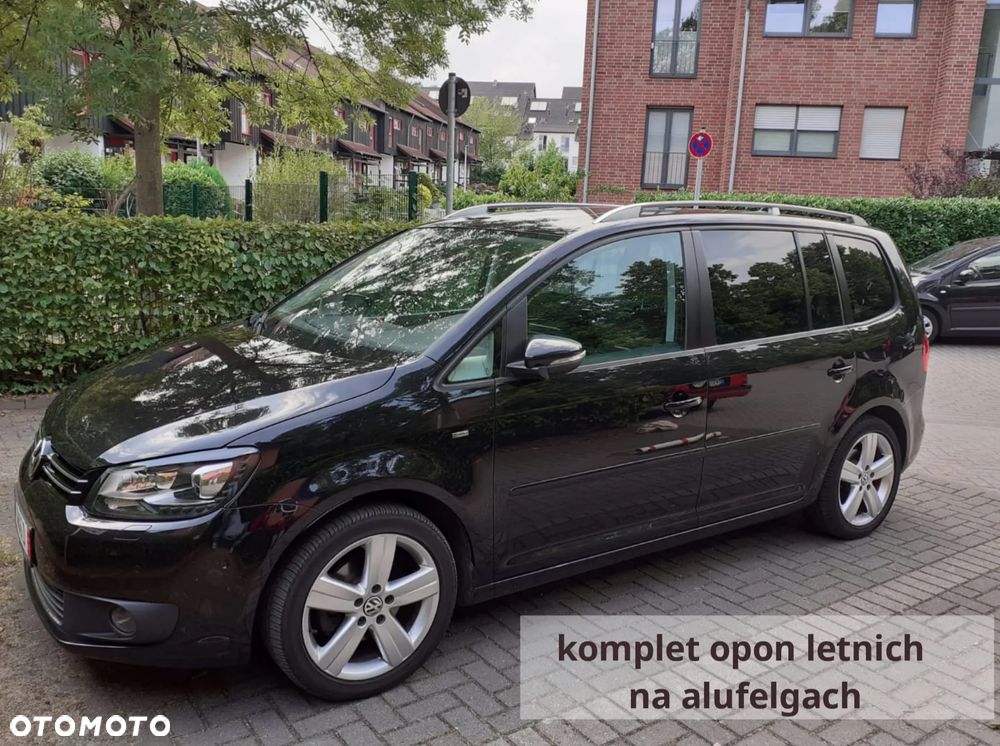 Volkswagen Touran 1.6 TDI DPF BlueMot Comfortline - 1