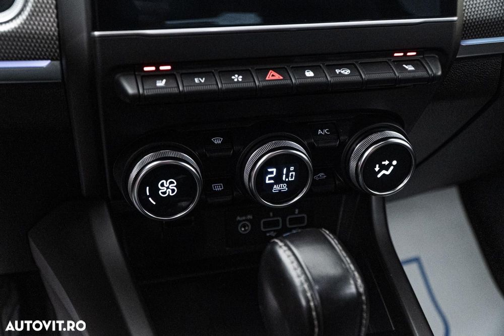 Renault Arkana E-TECH 145 Evolution - 12