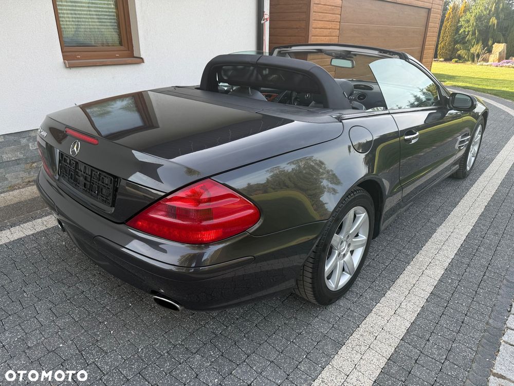 Mercedes-Benz SL 500 7G-TRONIC - 22