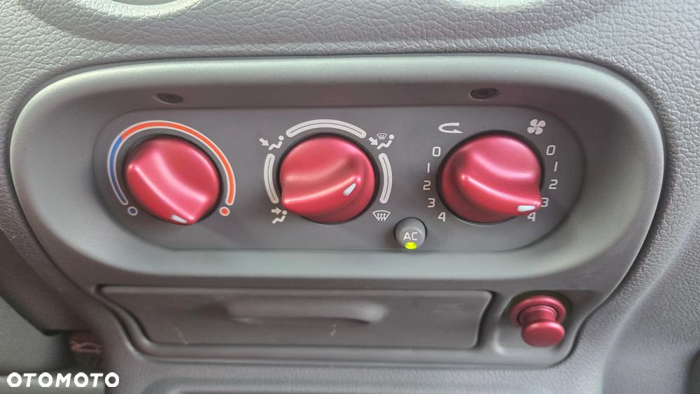 Renault Twingo 1.2 Expression - 14