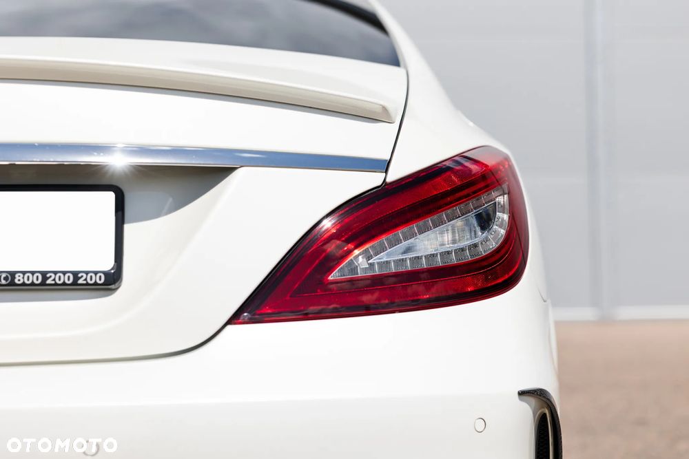 Mercedes-Benz CLS - 12