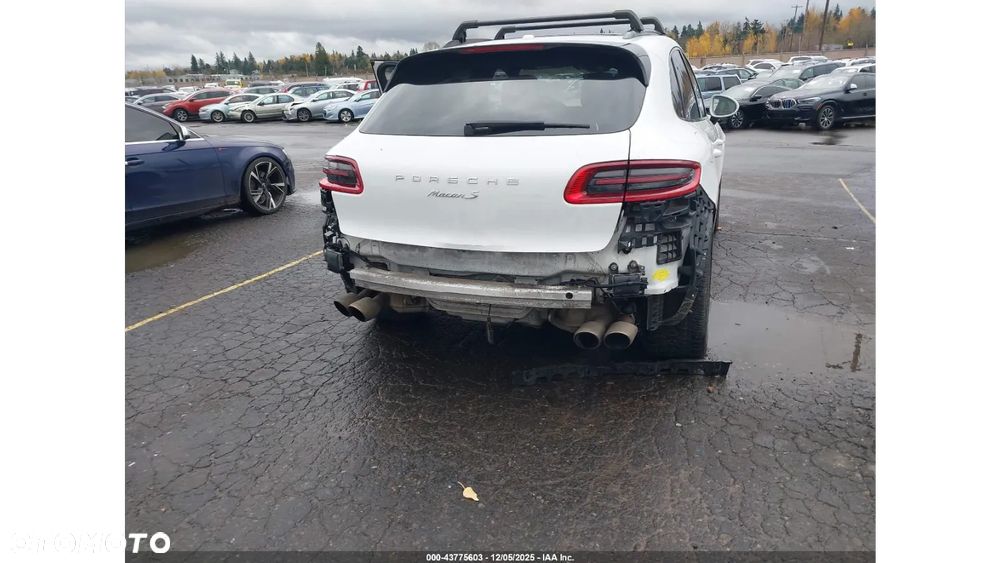 Porsche Macan - 8