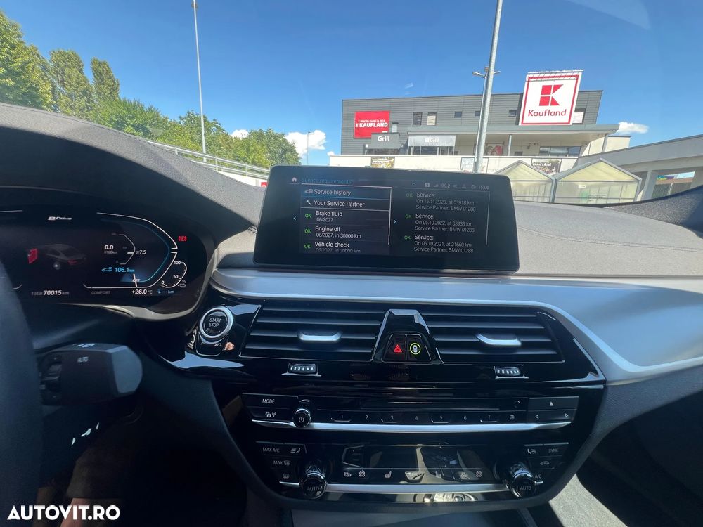 BMW Seria 5 530e Aut. Luxury Line - 18