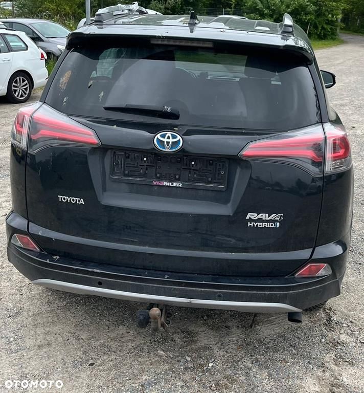 Toyota RAV4 - 6