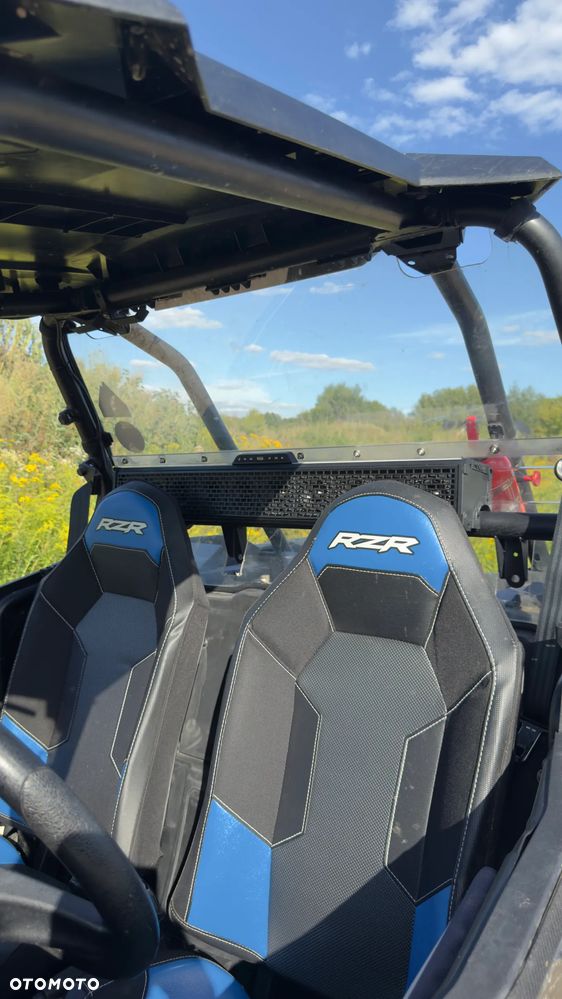 Polaris RZR - 20