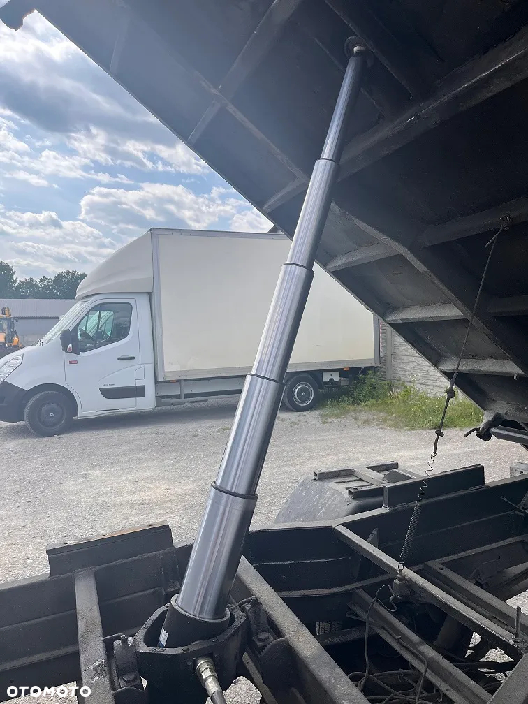 Mercedes-Benz Sprinter - 8