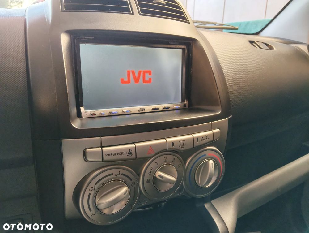 Daihatsu Sirion 1.3 Automatik - 5