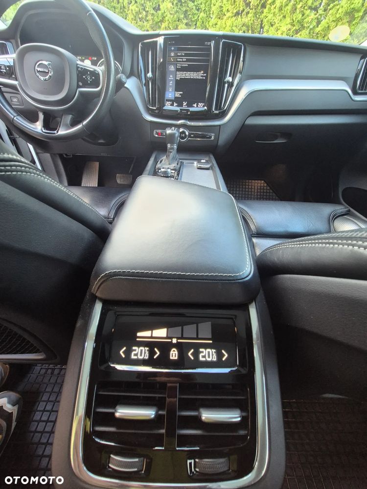 Volvo XC 60 D4 AWD Inscription - 11