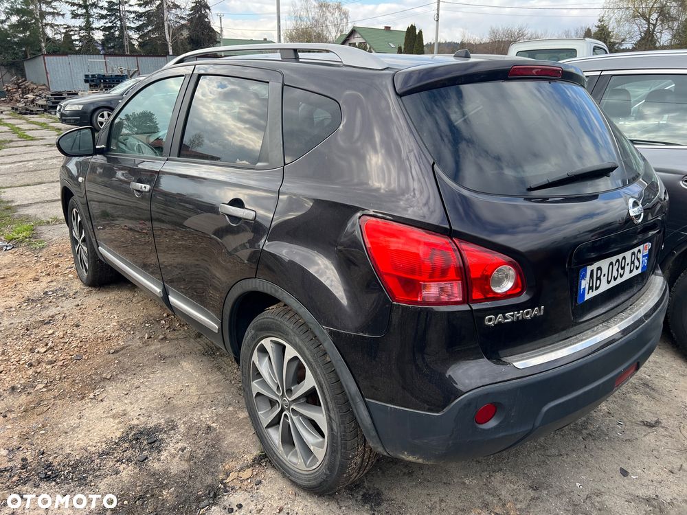 Nissan Qashqai - 4