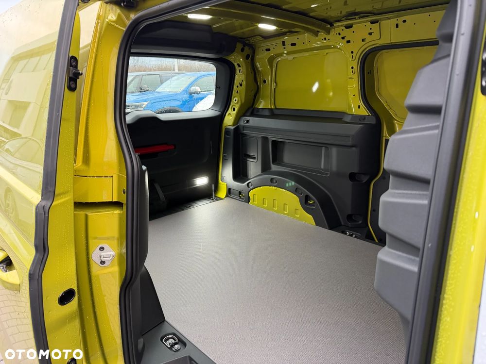 Volkswagen ID. Buzz Cargo - 13