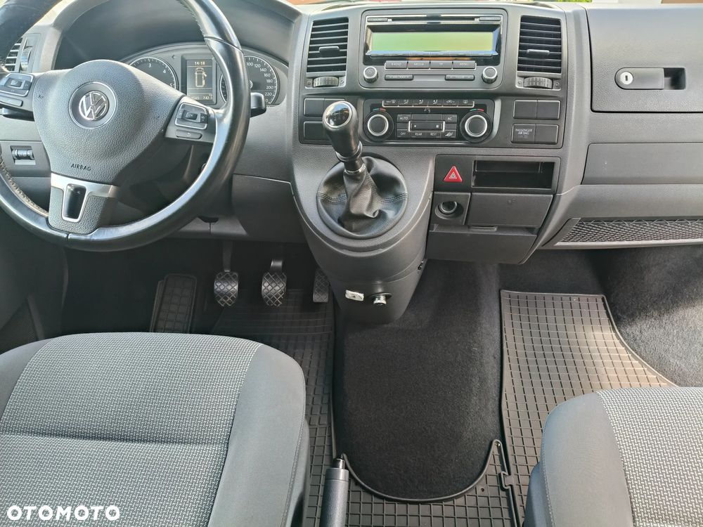 Volkswagen Caravelle L1 Comfortline - 11