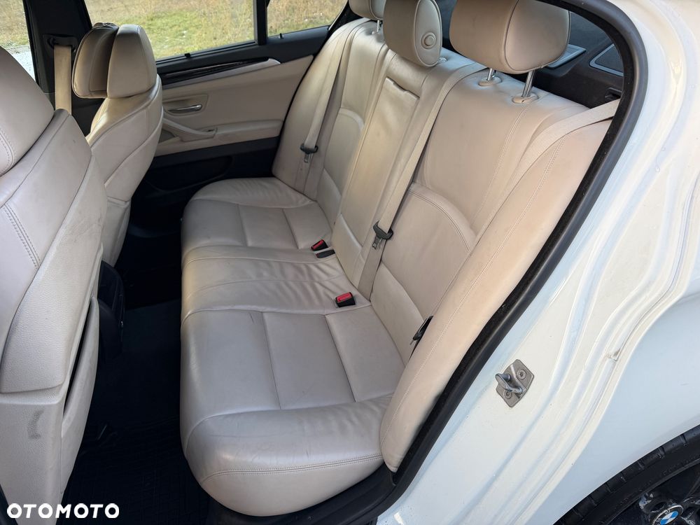 BMW Seria 5 535i - 18