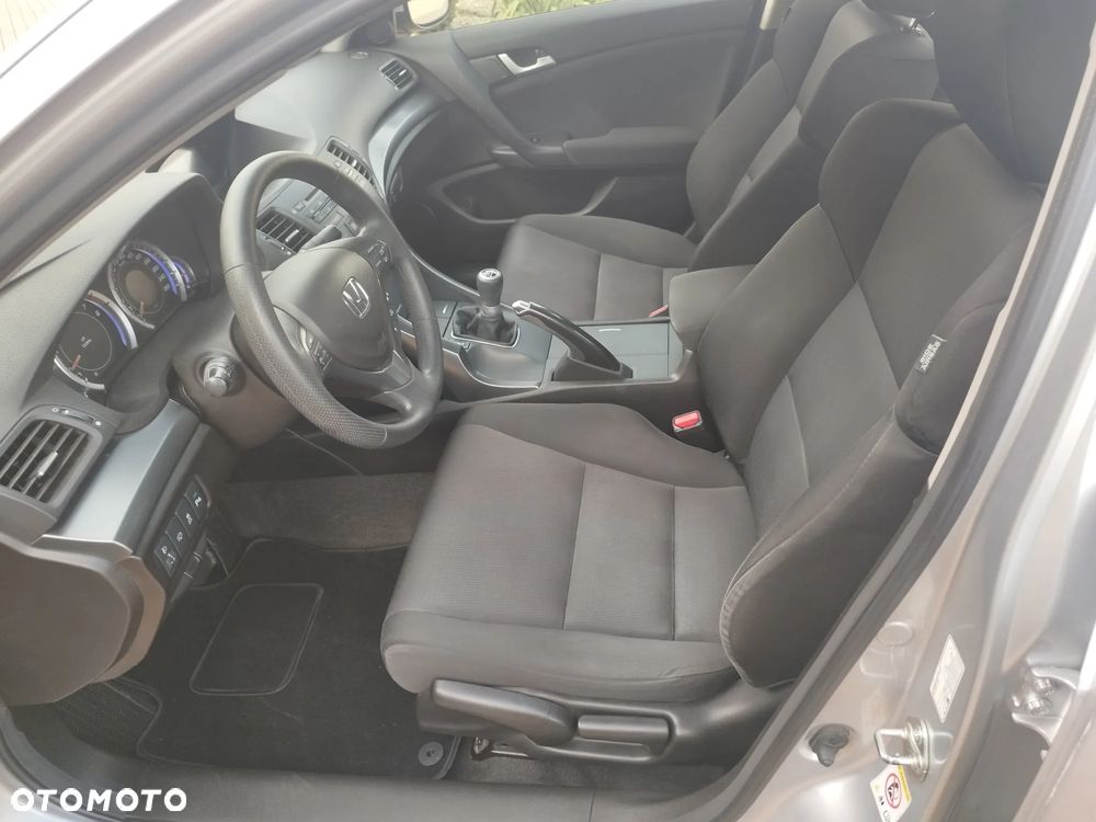 Honda Accord 2.0 Lifestyle - 8