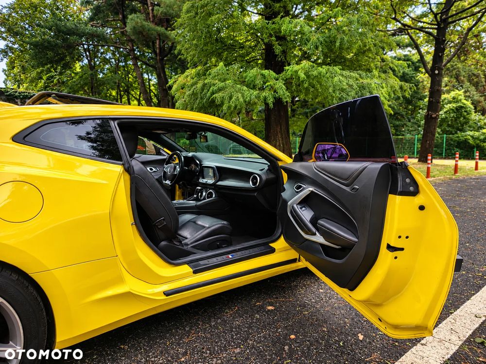 Chevrolet Camaro - 11