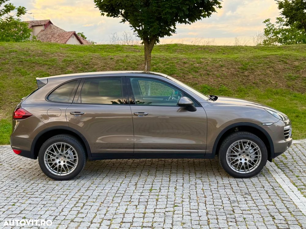 Porsche Cayenne 3.0TD TipTronic - 12