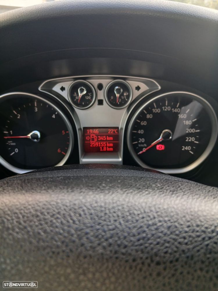 Ford Focus SW 1.6 TDCi Titanium - 6