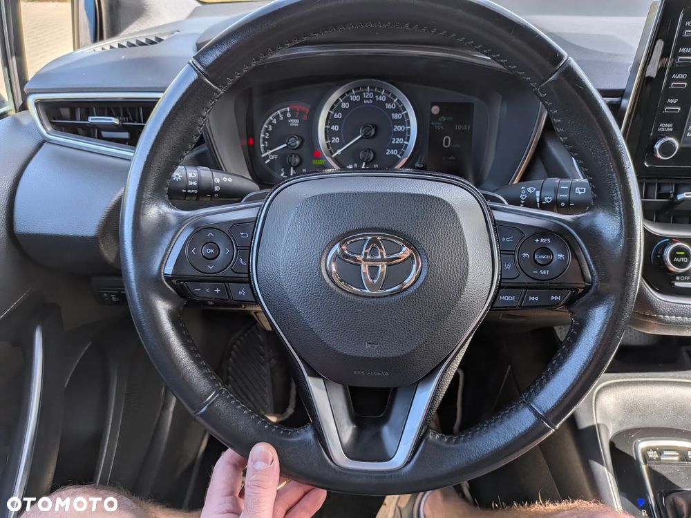 Toyota Corolla - 11