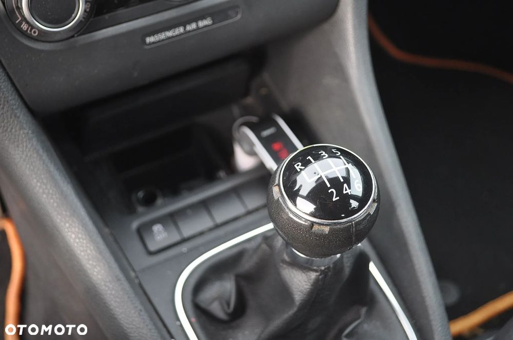 Volkswagen Golf 1.2 TSI Trendline - 26