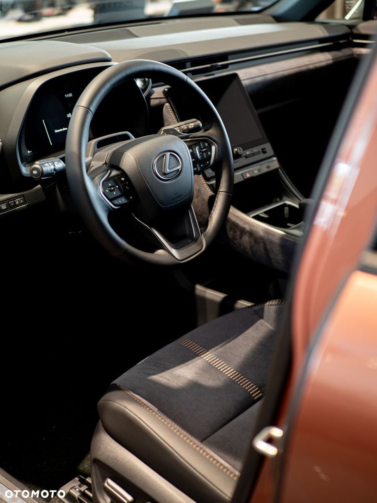 Lexus LBX 1.5 Hybrid Cool - 8