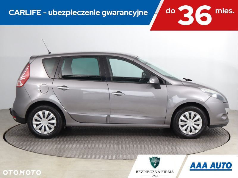 Renault Scenic - 7