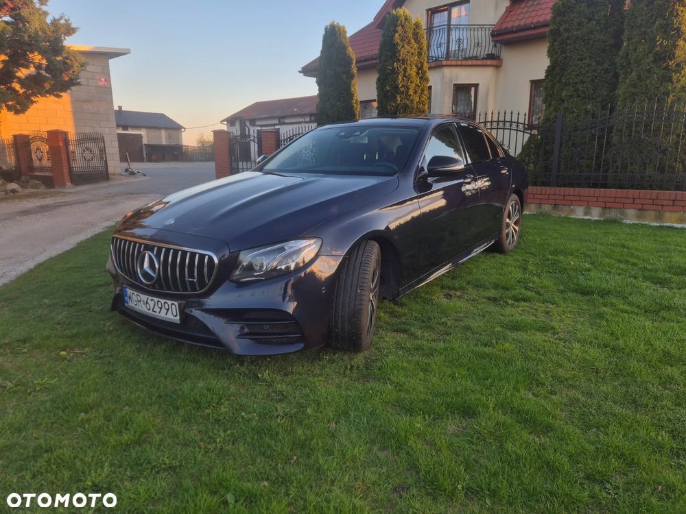 Mercedes-Benz Klasa E 220 d Business Edition 9G-TRONIC - 2