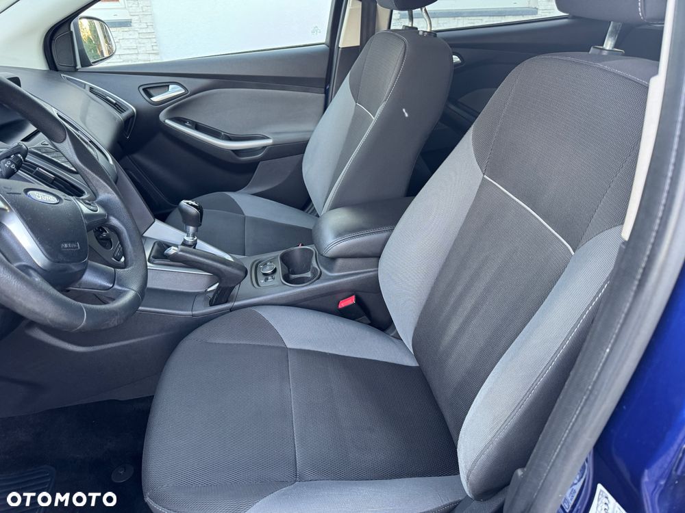 Ford Focus Turnier 1.0 EcoBoost Hybrid TITANIUM - 9