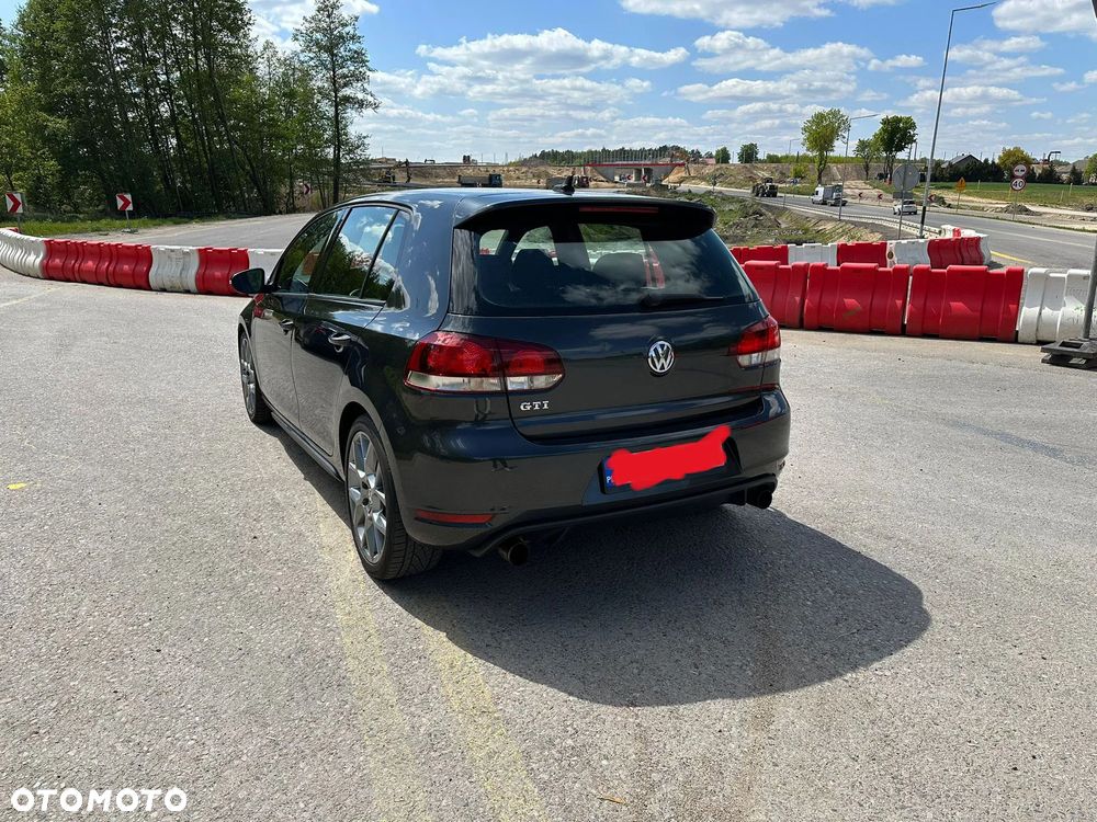 Volkswagen Golf VI 2.0 TSI GTI 35 DSG - 5
