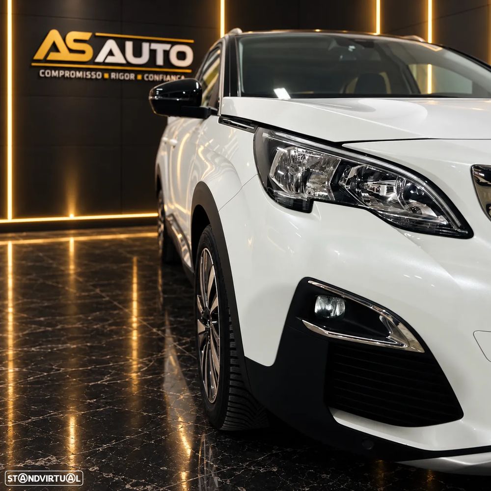 Peugeot 3008 PureTech 130 Stop & Start GPF EAT8 Allure - 8