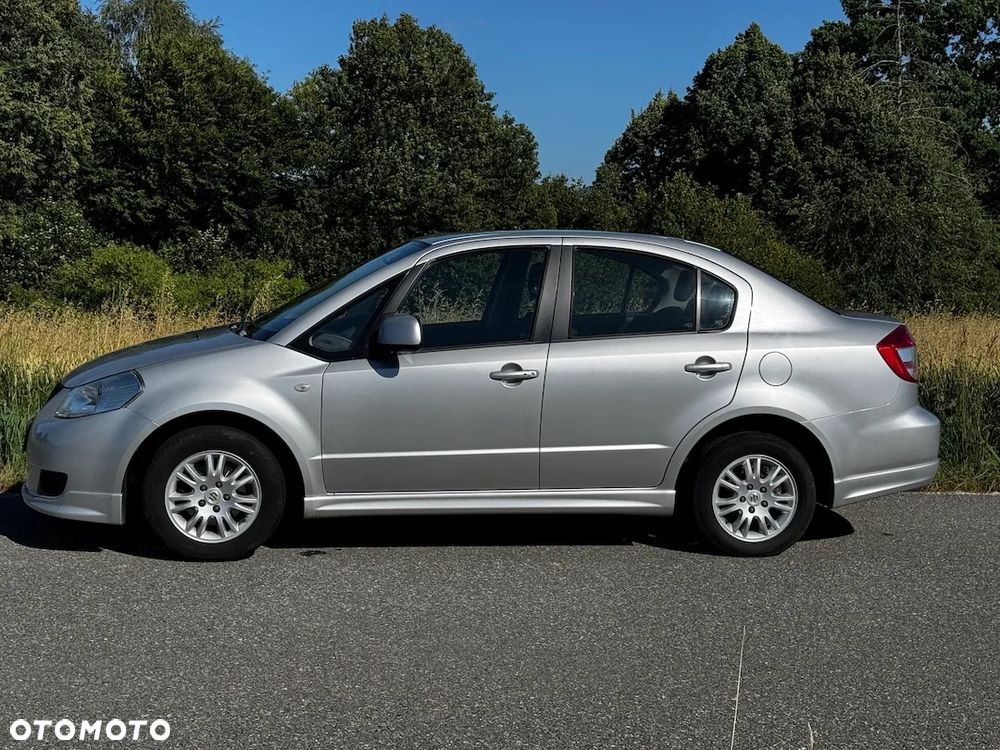 Suzuki SX4 1.6 GS/Premium - 6