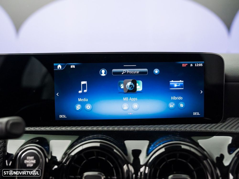 Mercedes-Benz A 250 e - 28