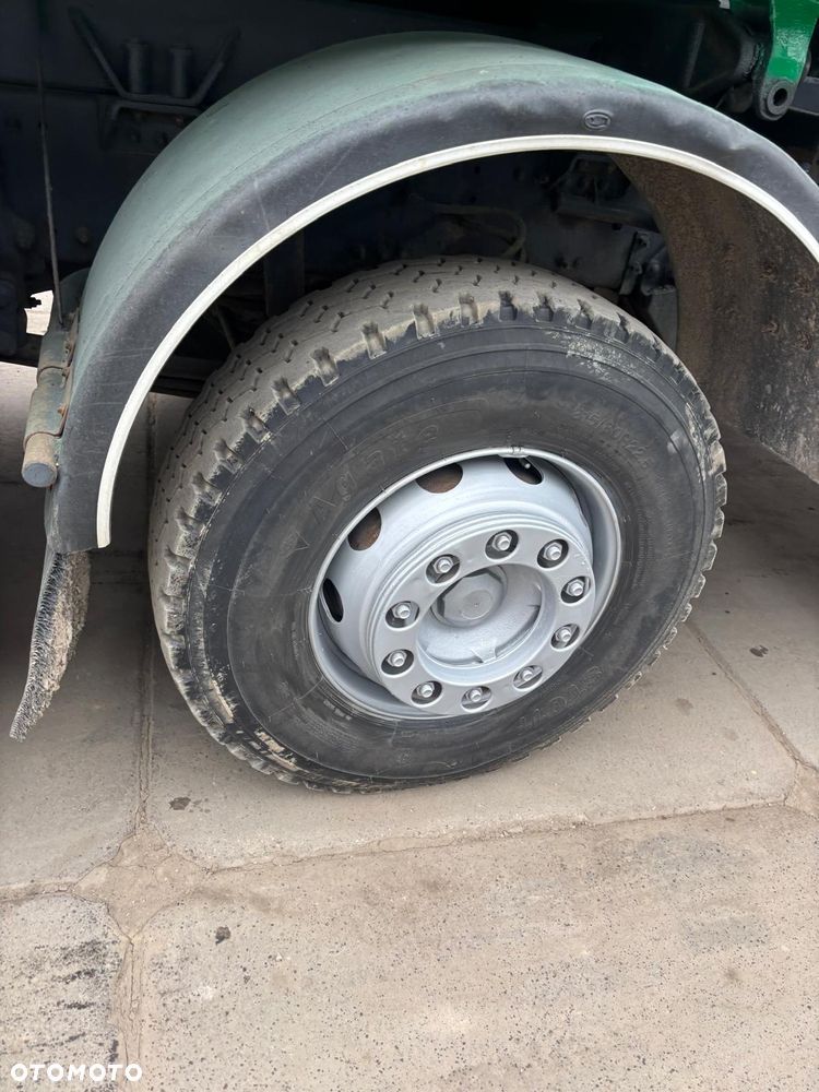 Volvo FM 400 8X4 Manual - 7