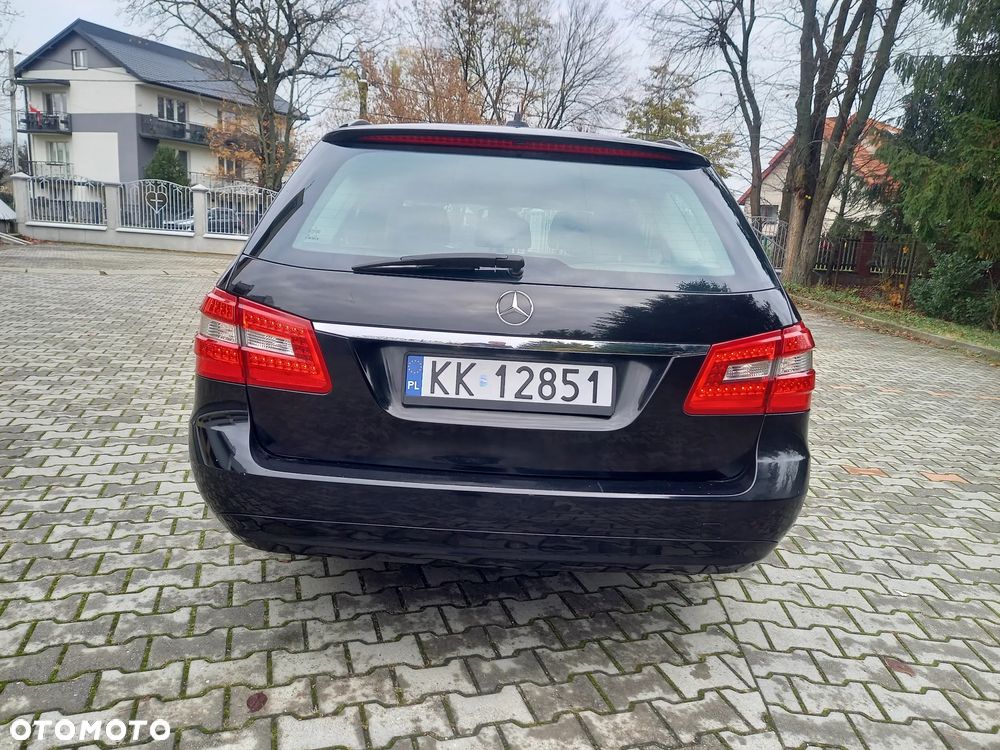 Mercedes-Benz Klasa E 200 CDI DPF BlueEFFICIENCY 7G-TRONIC - 9