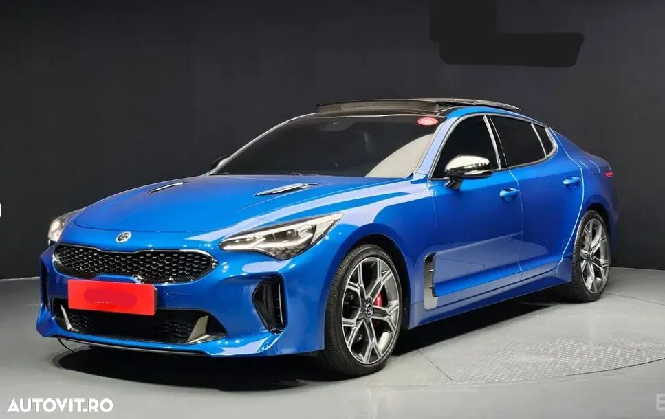 Kia Stinger - 1