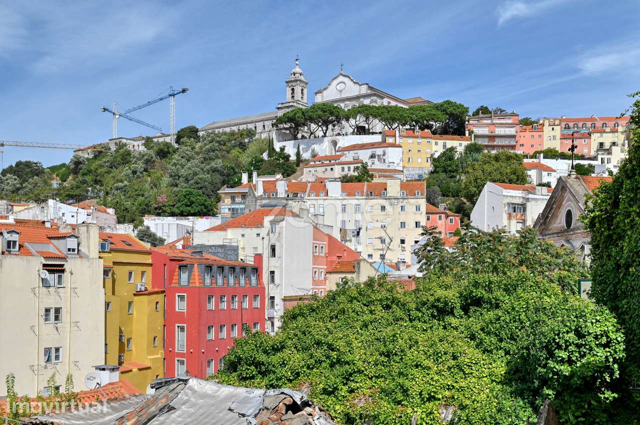 Property in Rua João do Outeiro