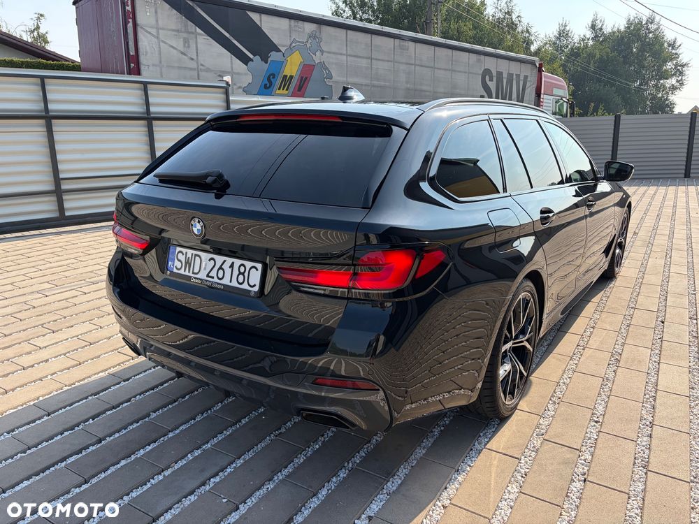 BMW Seria 5 520d M Sport sport - 12