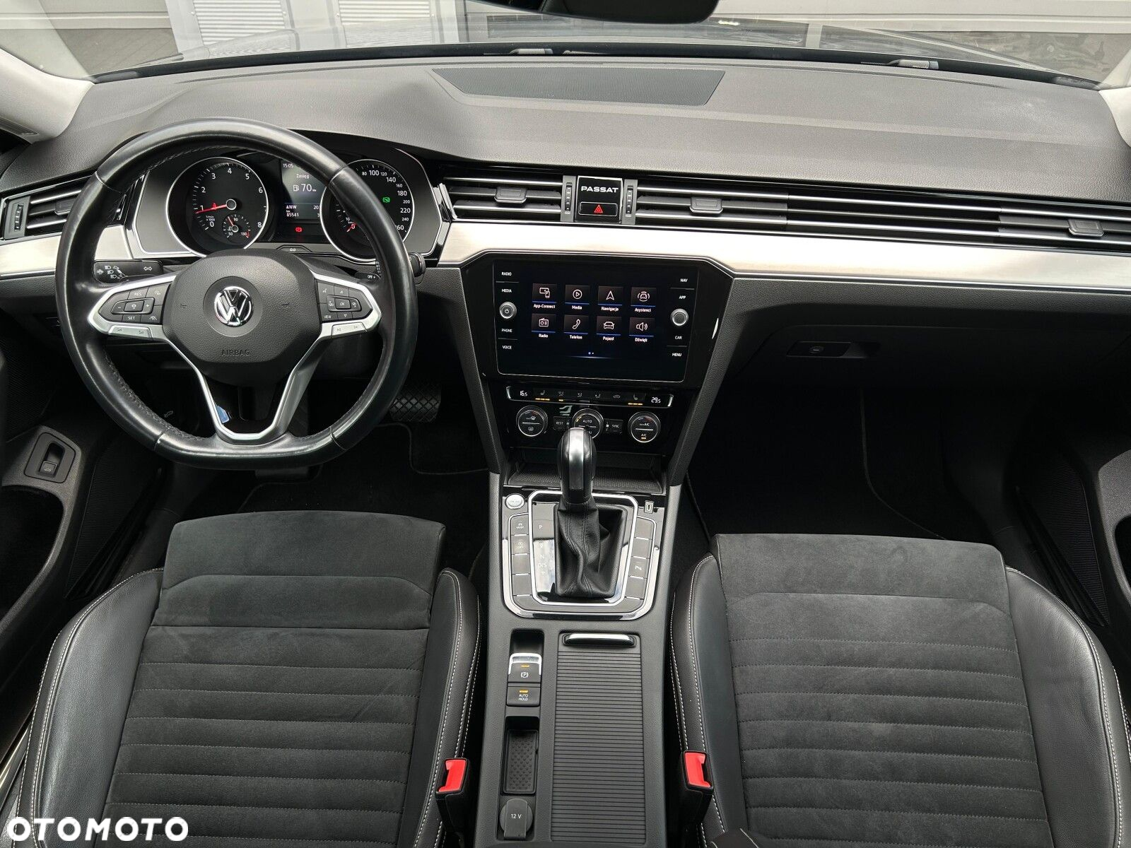 Volkswagen Passat 2.0 TSI Elegance DSG - 5