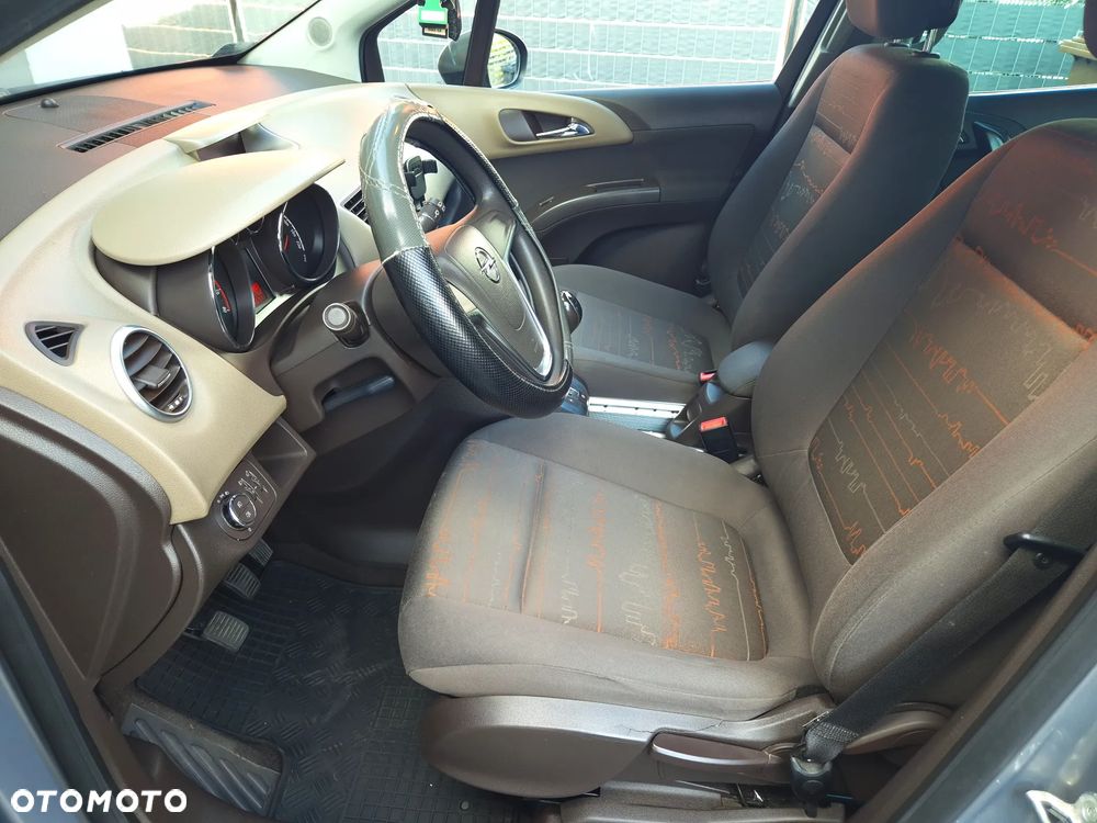 Opel Meriva - 8