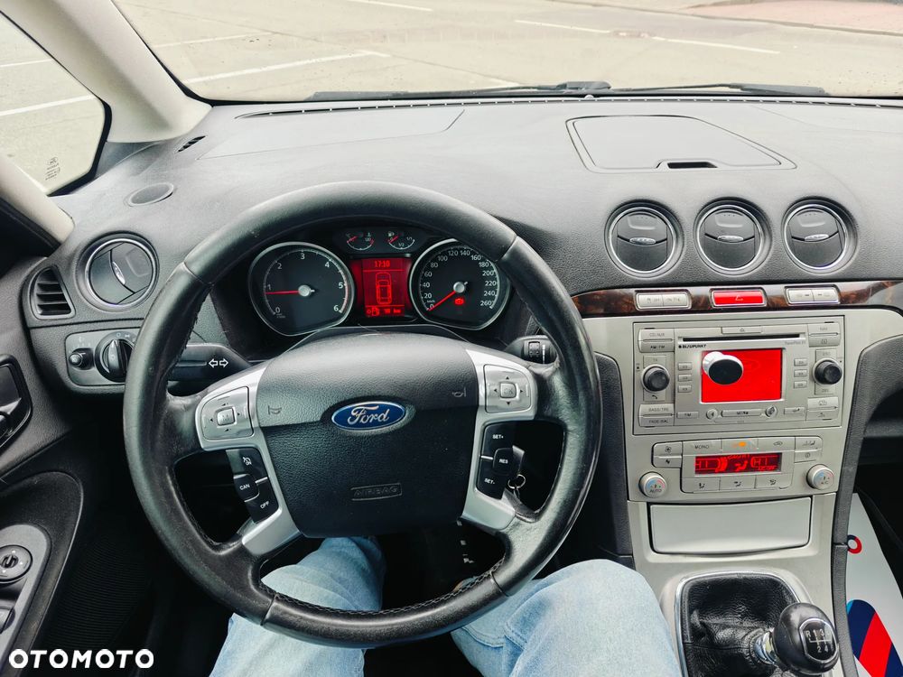 Ford Galaxy 2.0 TDCi Titanium - 20