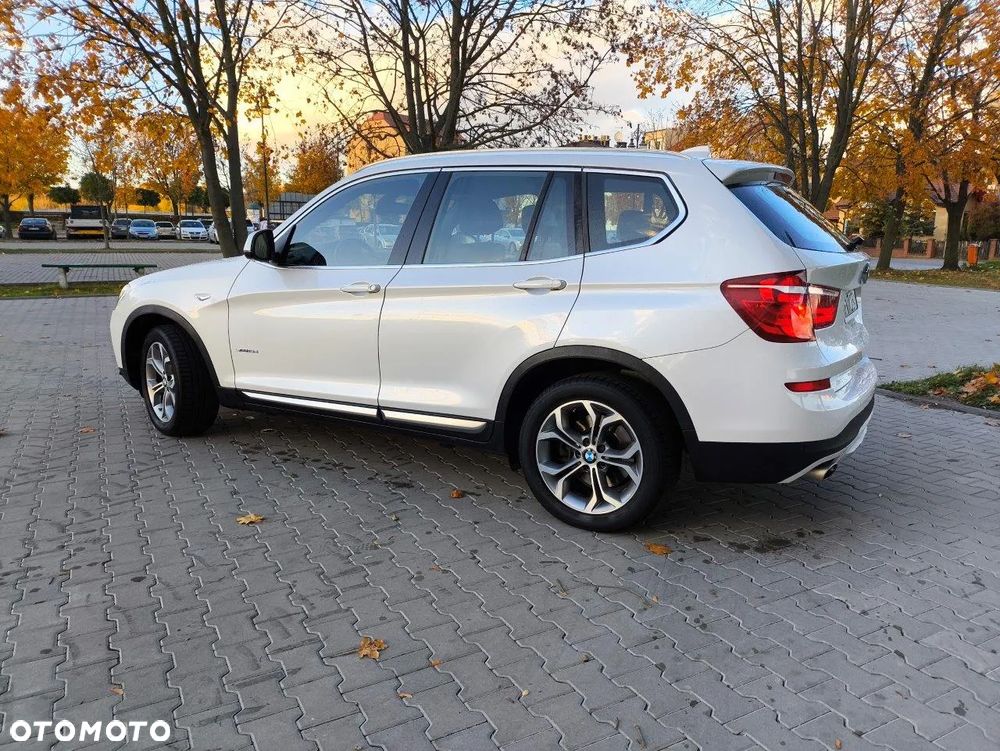 BMW X3 sDrive18d xLine - 15