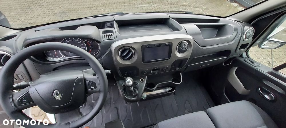 Renault Master - 13