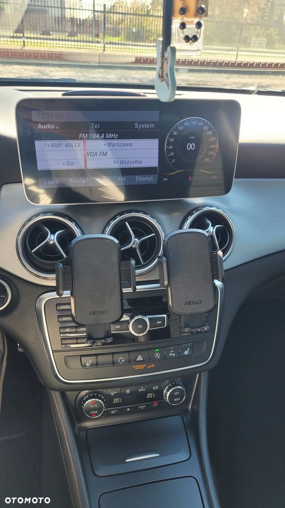 Mercedes-Benz GLA 200 7G-DCT AMG Line - 9