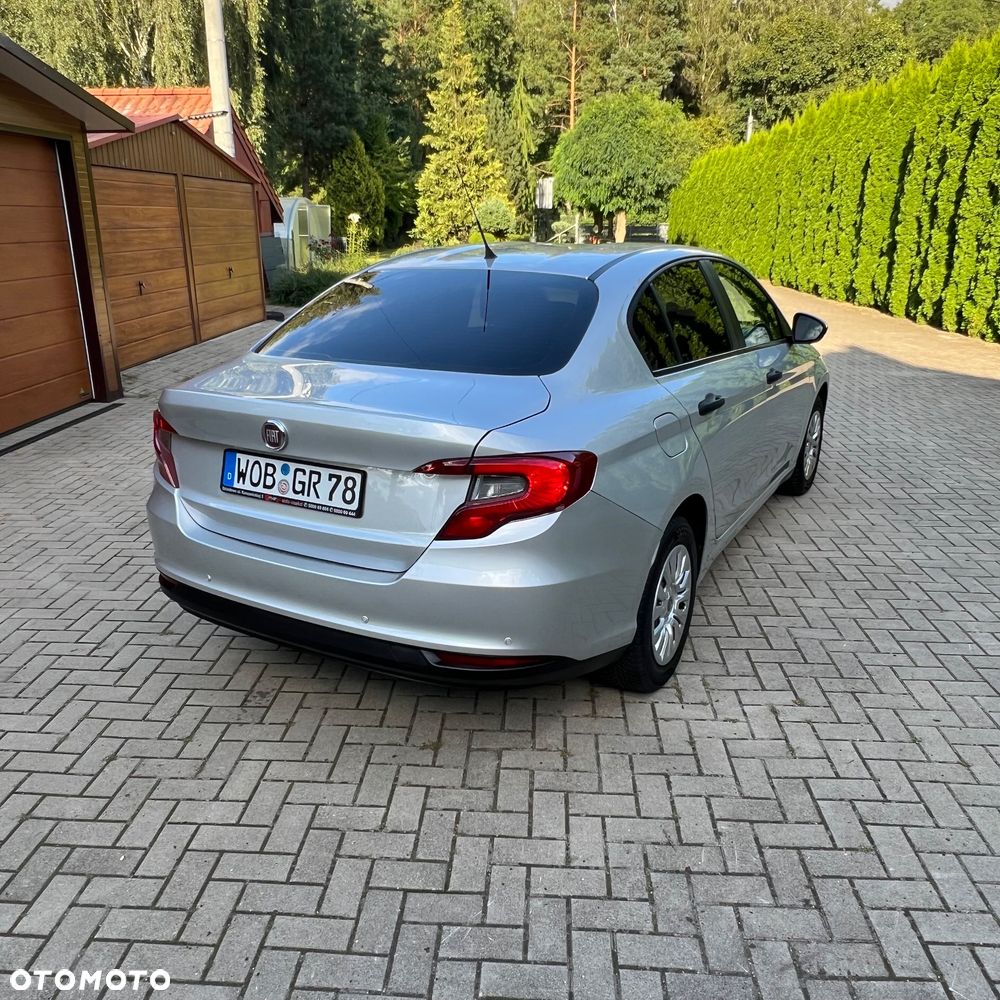 Fiat Tipo 1.4 16V More - 9