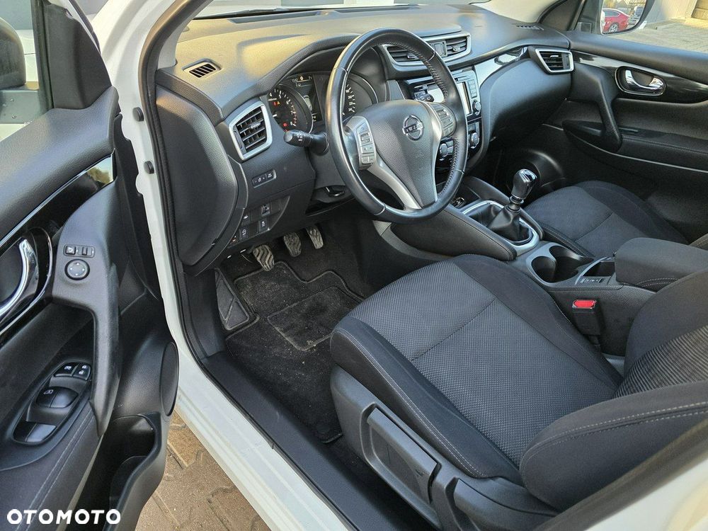 Nissan Qashqai - 13